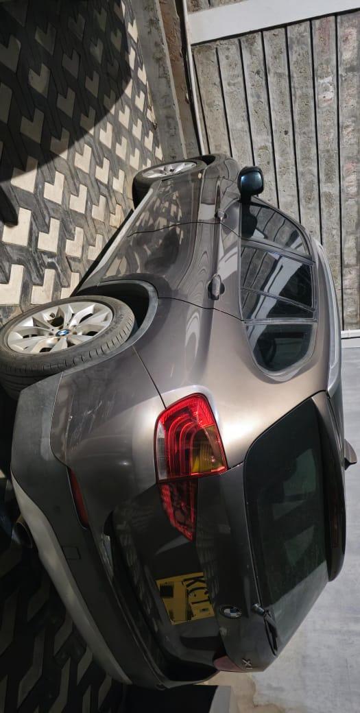 BMW X1 2011