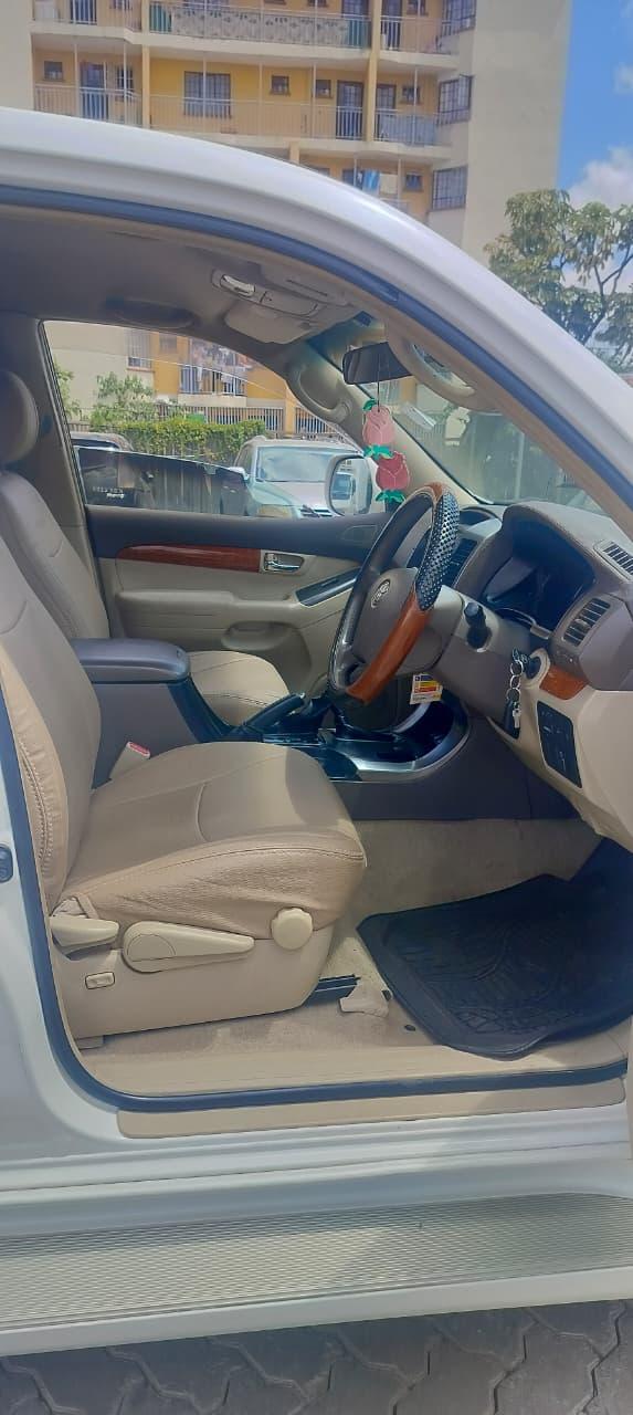 Toyota LANDCRUISER PRADO 2006